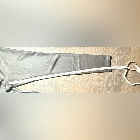 Express Black Jeggings with Stretch Fit - Picture 2 of 5